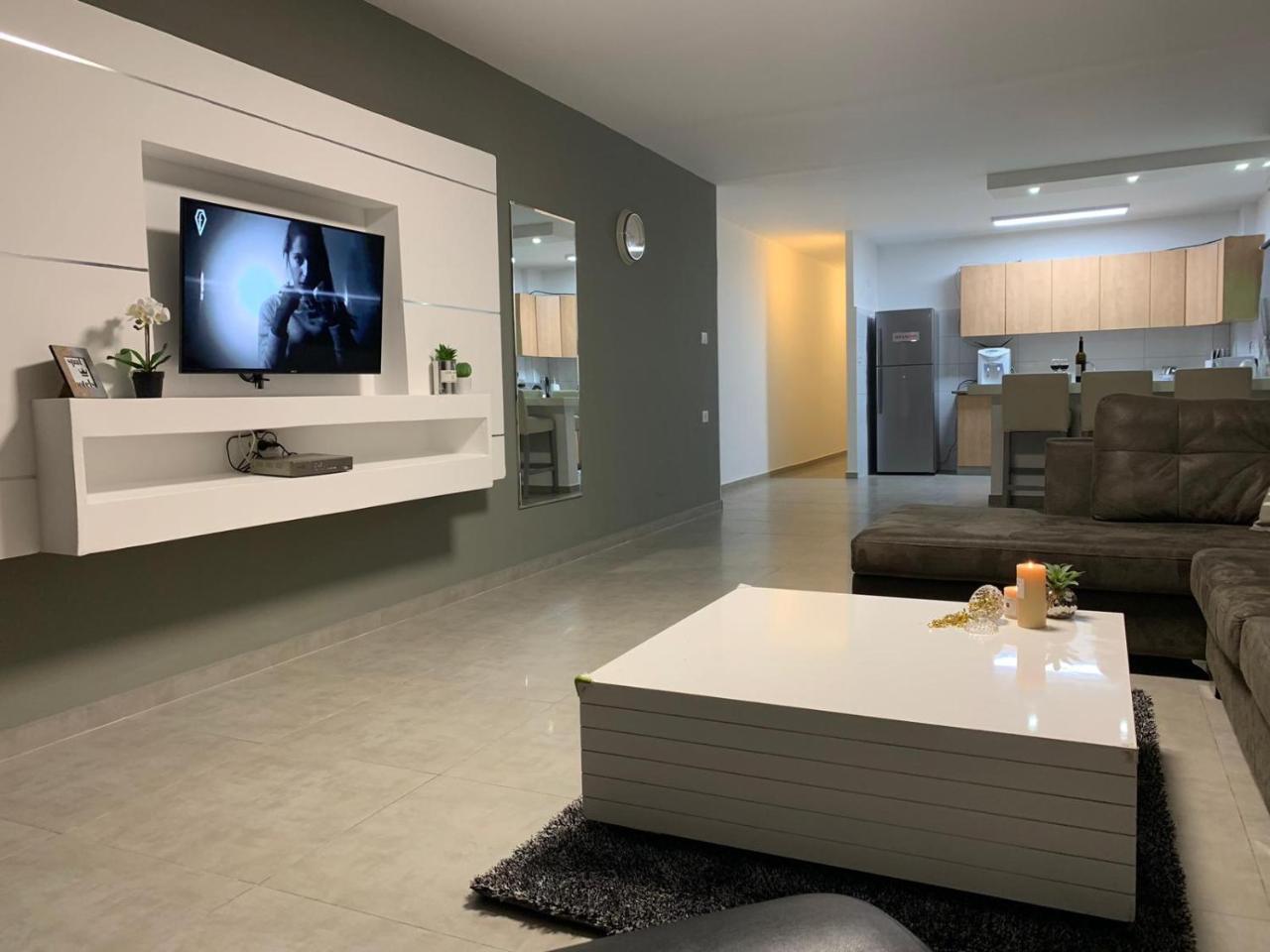 Spat Apartments Bat Yam Esterno foto