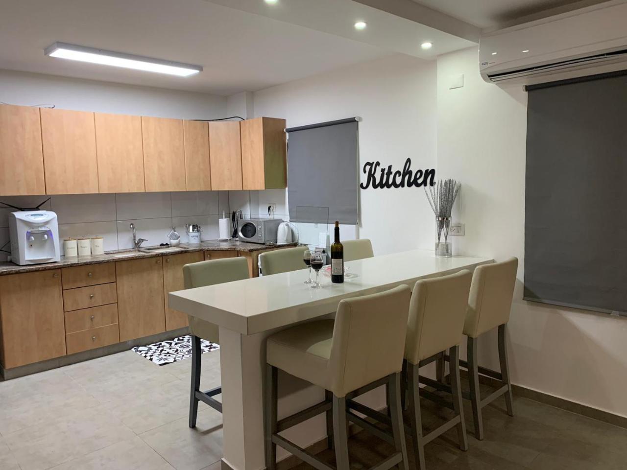 Spat Apartments Bat Yam Esterno foto